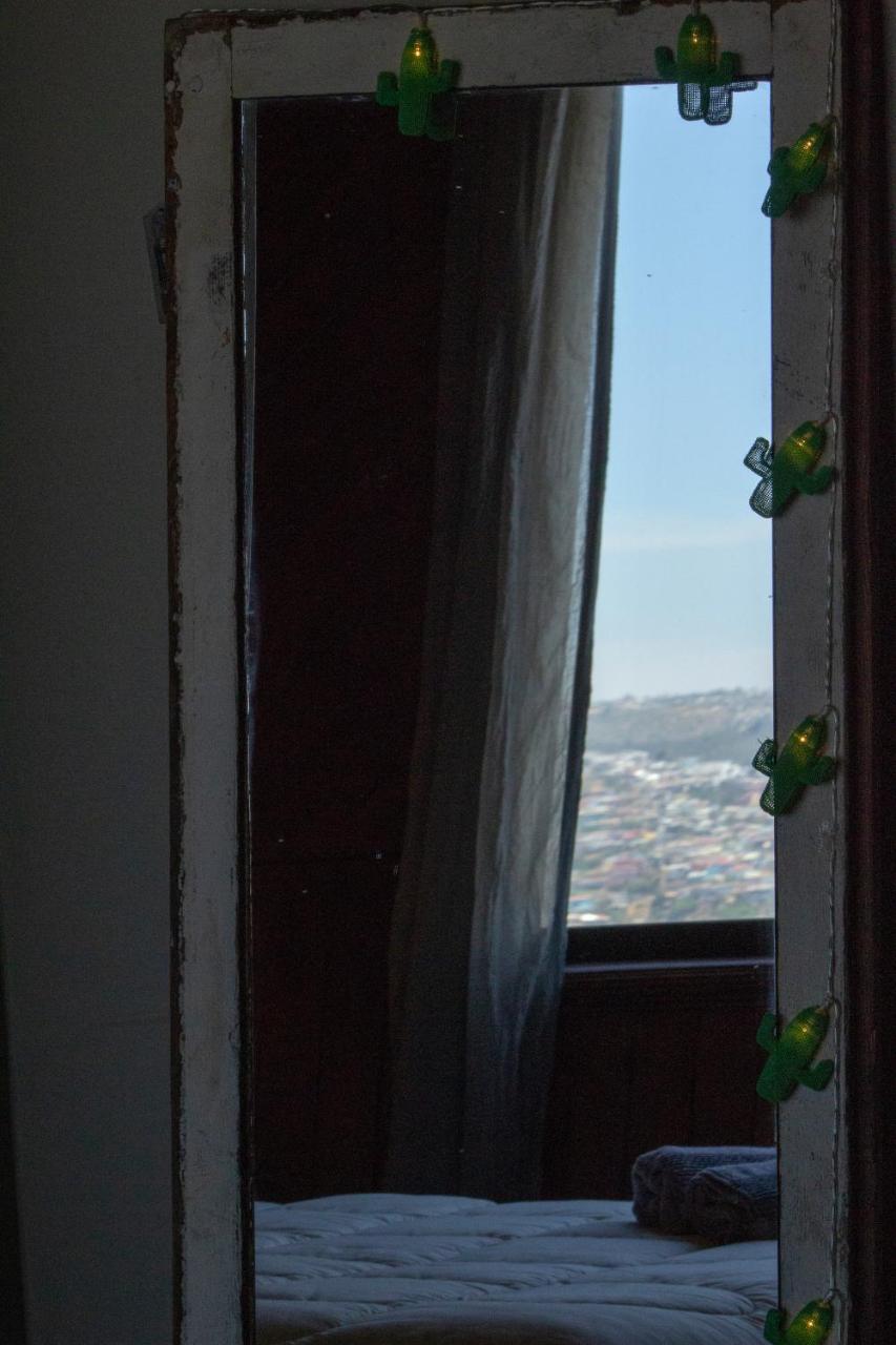 ホテルCasa Cuatro Vientos ヴァルパライソ エクステリア 写真